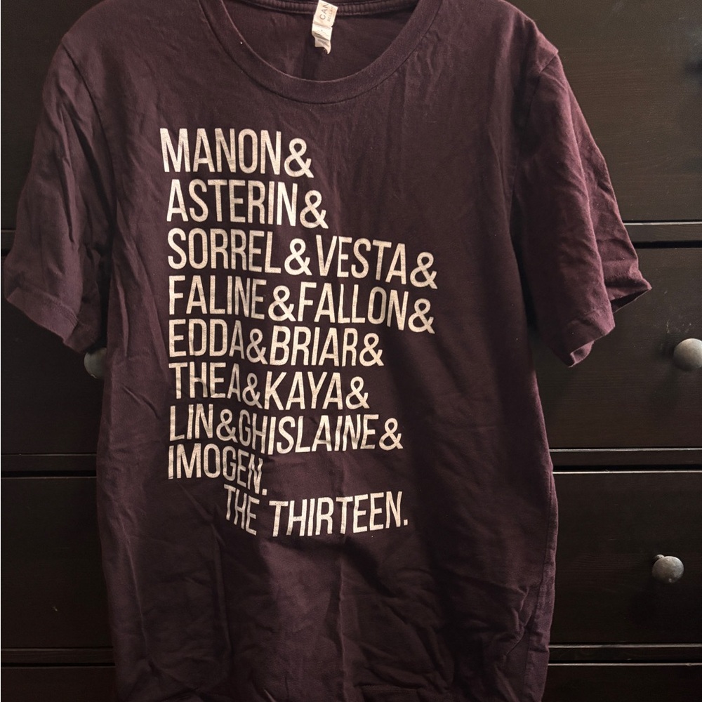 “The Thirteen” - Throne of Glass series - Dark Purple Graphic Tee, Sz L